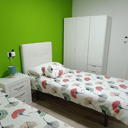Apartamento Confort I La Seu d'Urgell Exterior foto
