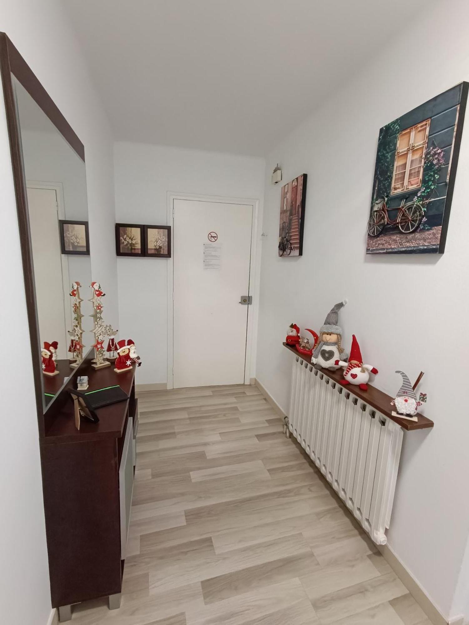 Apartamento Confort I La Seu d'Urgell Exterior foto