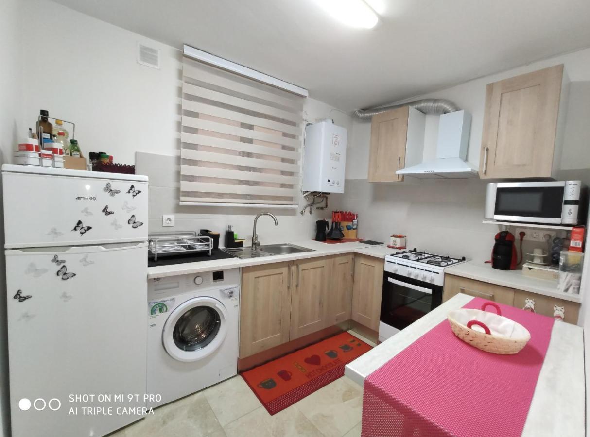 Apartamento Confort I La Seu d'Urgell Exterior foto